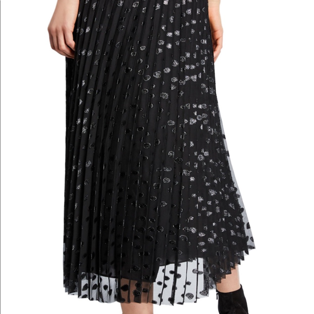 Black Skirt